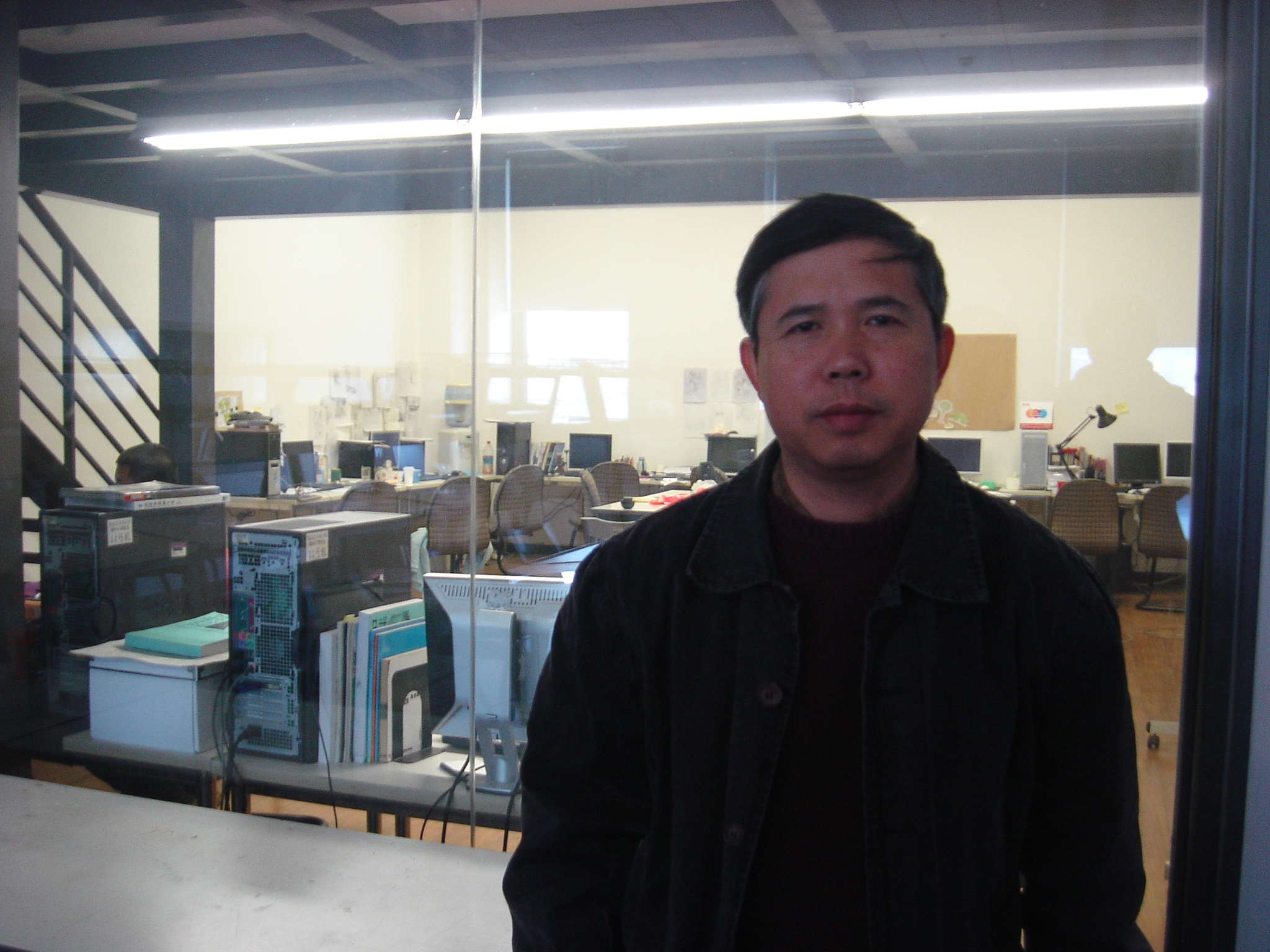 Wu Guanying: Capturing the Soul of Form Within Motion