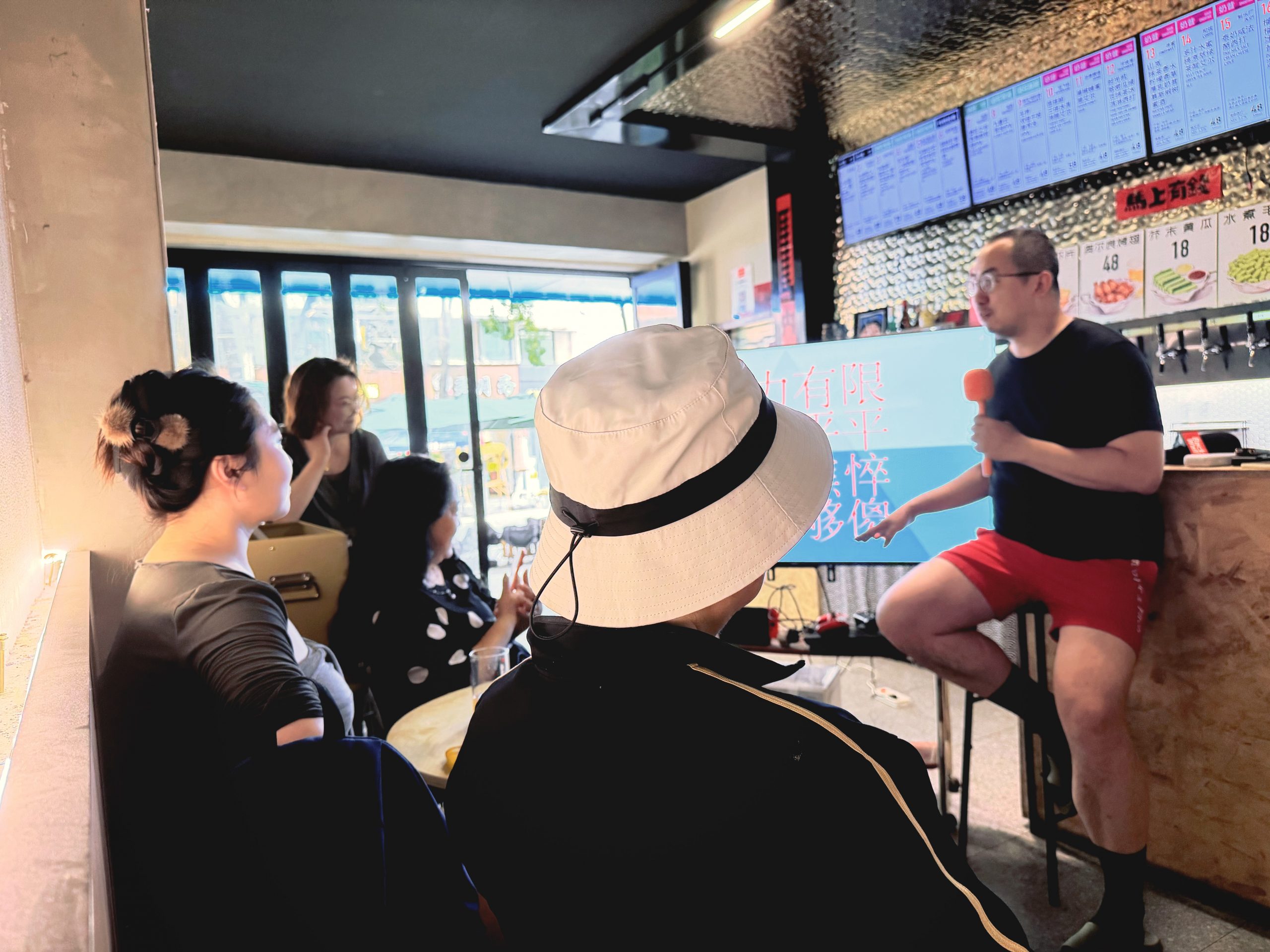 22 Years of One-Person Entrepreneurship No One Believed In — Only He Knows If It Was Worth It